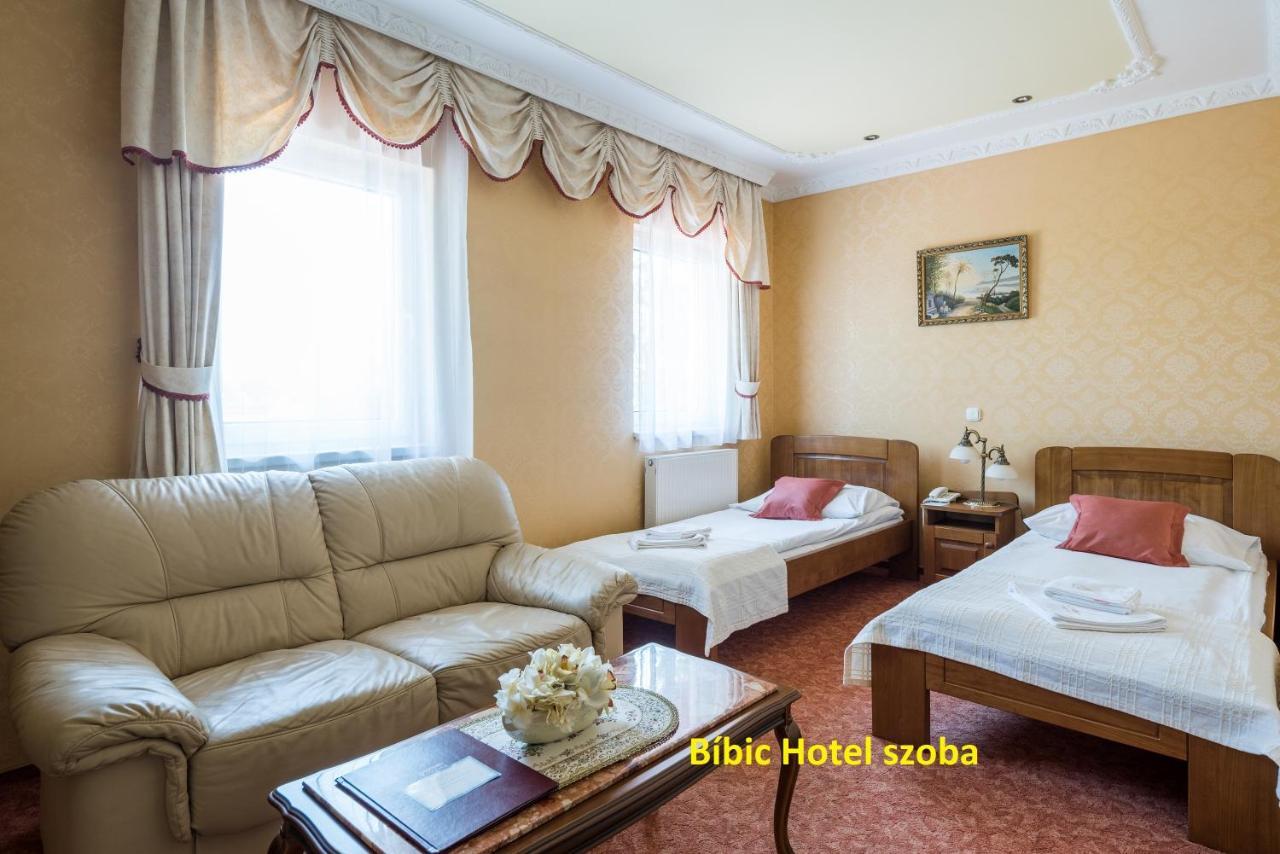 Hotel Bibic Es Tueskevar Etterem Es Horgaszto Nyiregyhaza Exterior photo